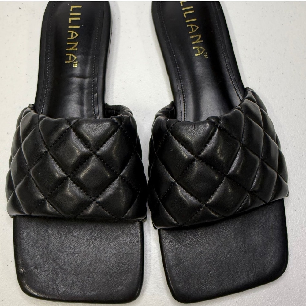 Liliana Black Quilted Puffy Square Toe Flat Slide Sandals Womens 7.5 modern - Picture 2 of 7